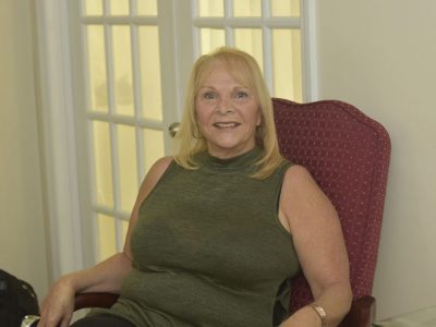 Susan-Alger-in-Chair-resized_002-768x577